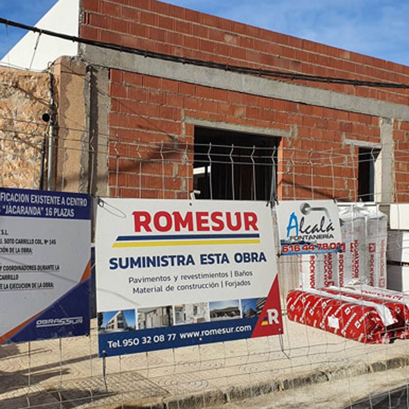 Calle Magallanes y Calle Lirio