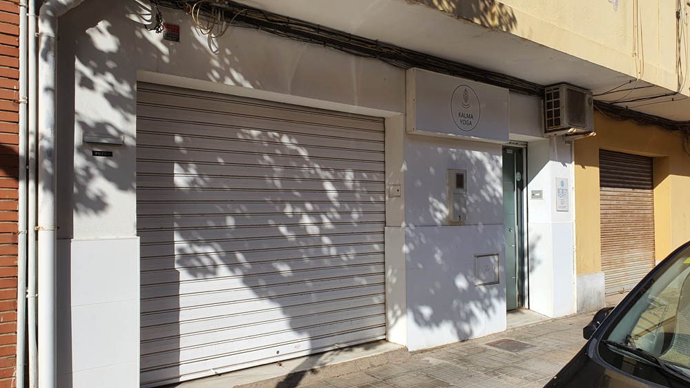 Vivienda en calle Rodrigo Vivas miras Almería 2021