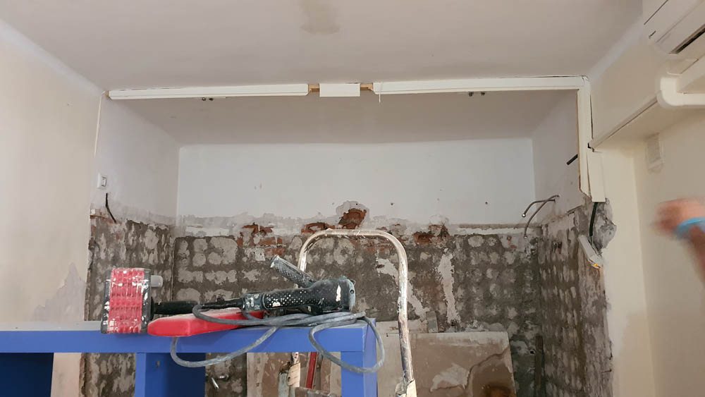 Vivienda en calle Rodrigo Vivas miras Almería 2021