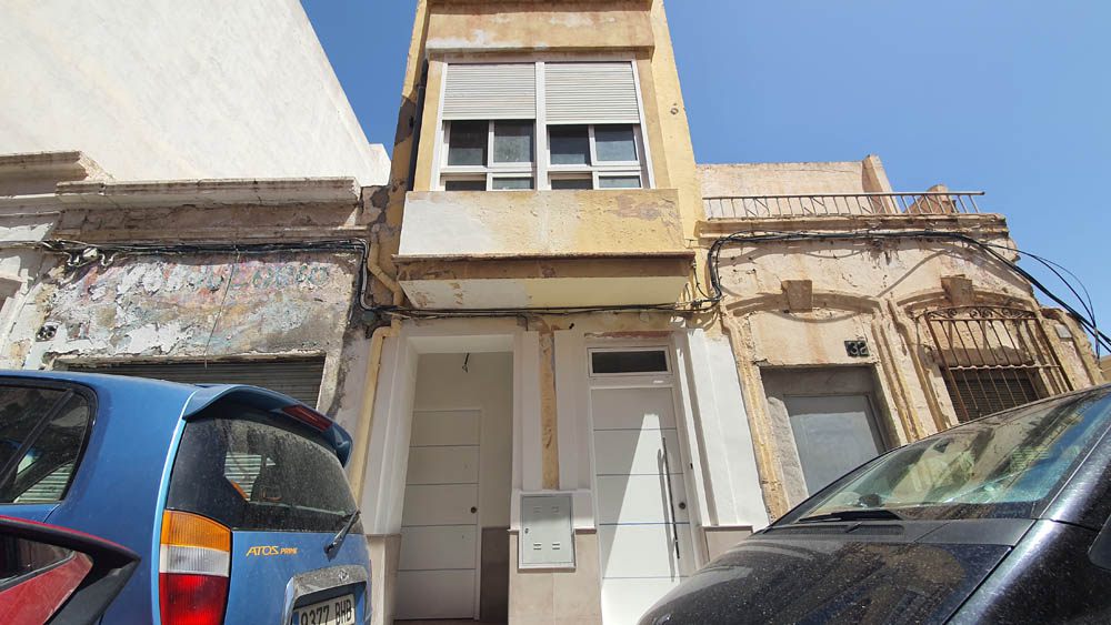 Vivienda unifamiliar Calle Cucarro Almería 2021