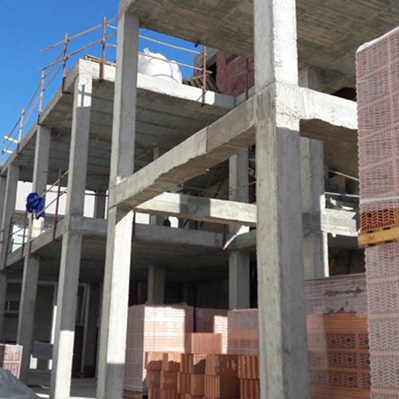 Vivienda unifamiliar entremedianeras cosa mayor