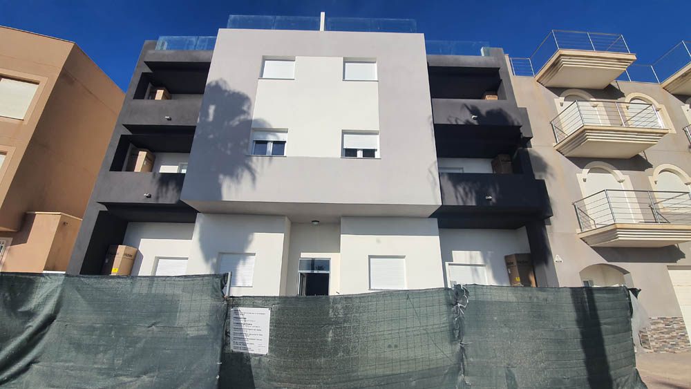 12 viviendas y trasteros